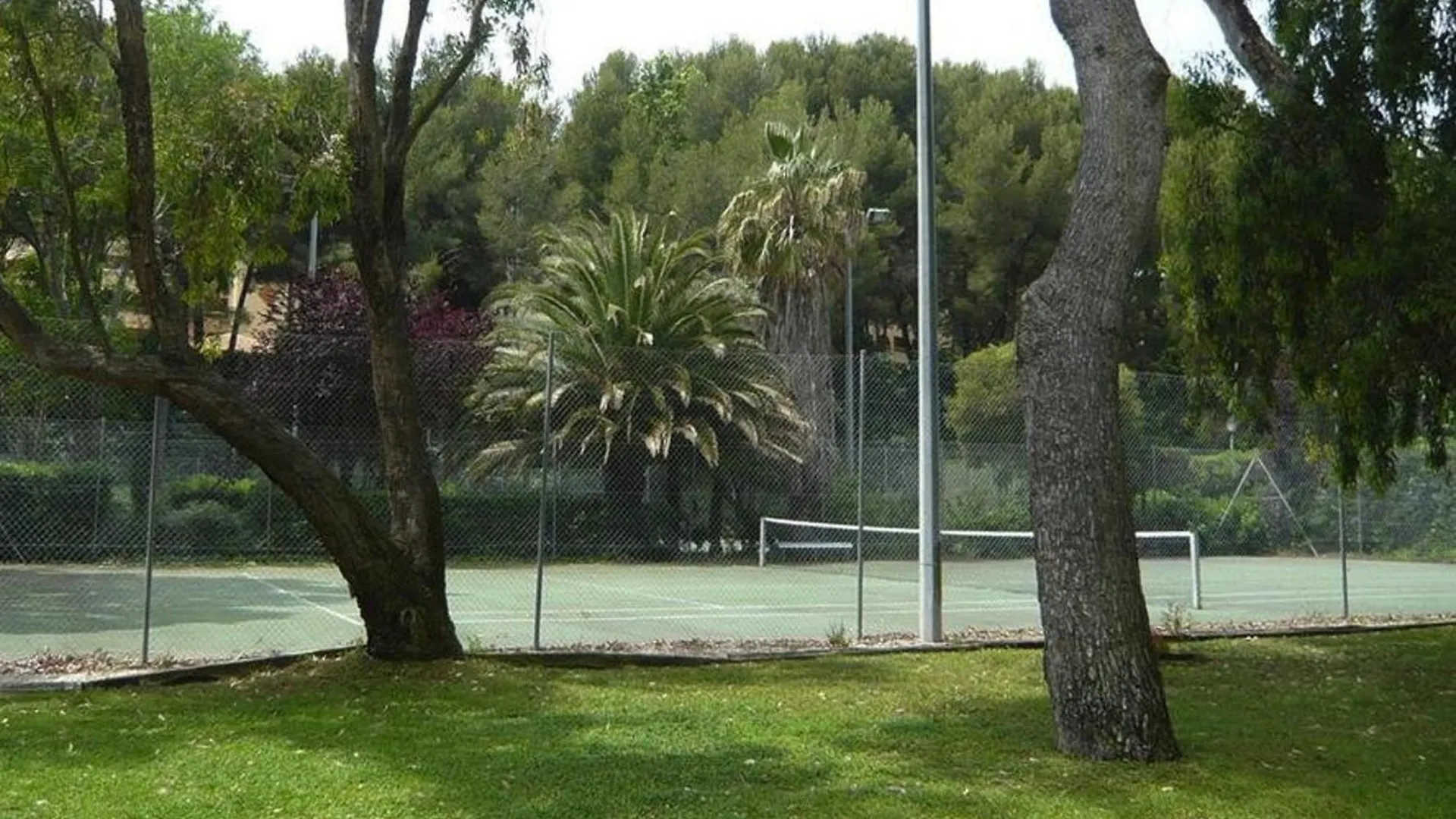 Appartement T2 Avec Wi-Fi Et Parking A 200 M Des Plages - Fr-1-316-342 Six-Fours-les-Plages Apartment